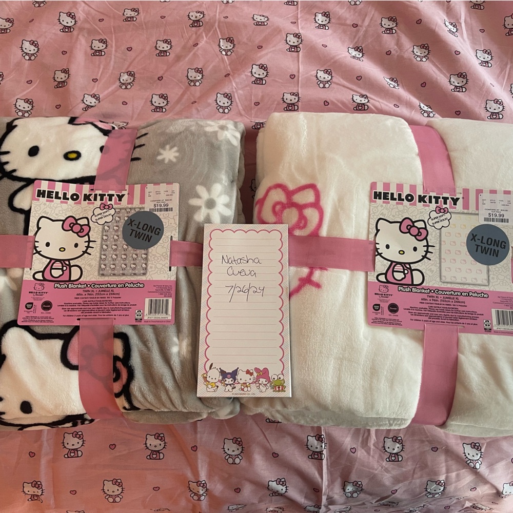 Hello Kitty Bundle